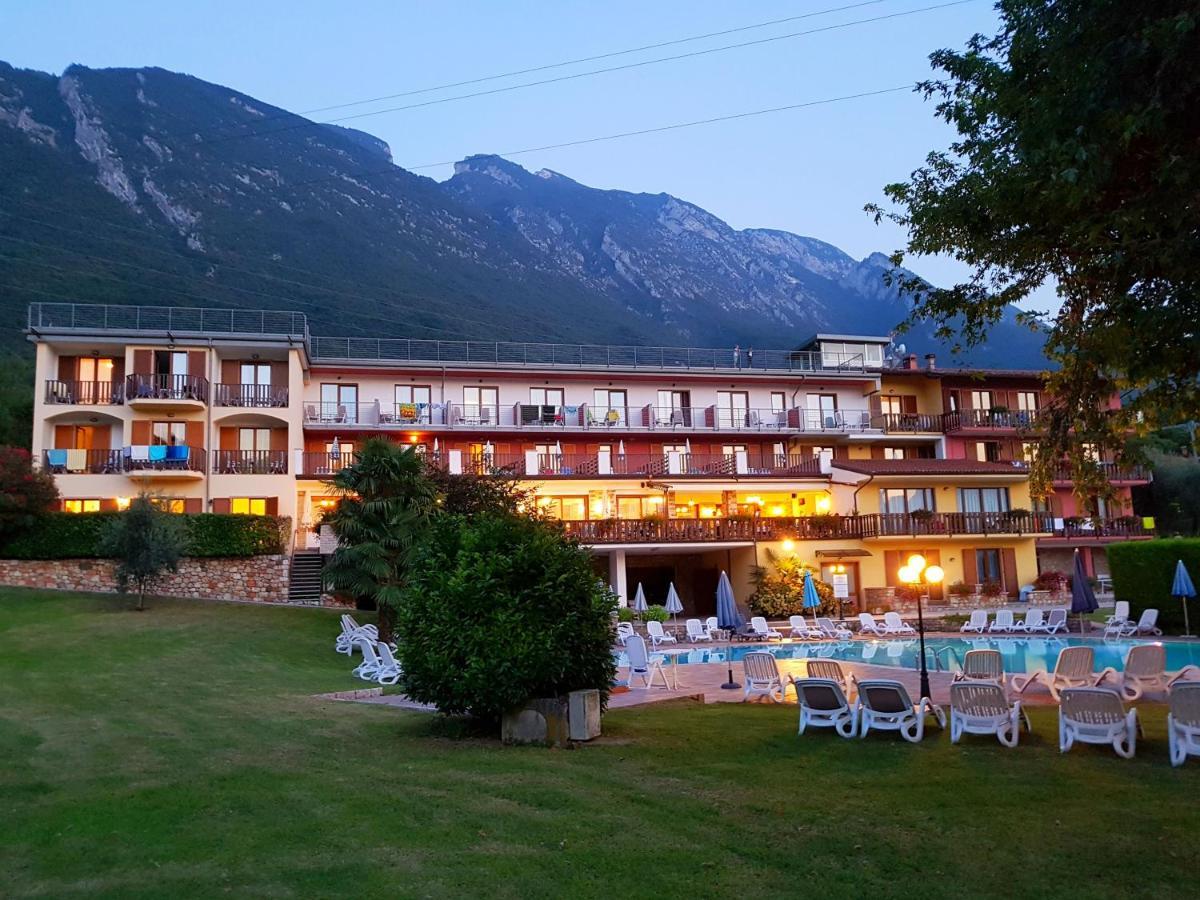 Park Hotel Val Di Monte ***S Malcesine Extérieur photo